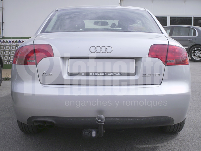 Starre Anhängerkupplung EE0120 für AUDI A4 Limousine 8E 2007