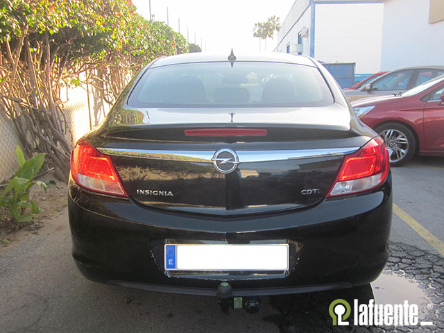 Starre Anhängerkupplung EE0358 für OPEL Insignia Limousine 2009