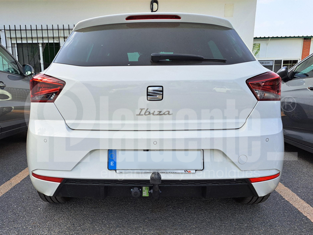 avec rotule fixe col de cygne Attelage voiture EE0522 pour SEAT Ibiza Voiture V mars 2021