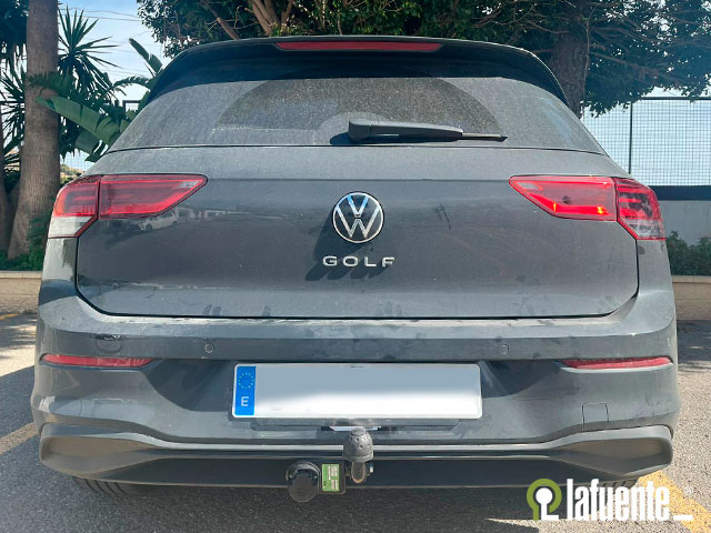 avec rotule fixe col de cygne Attelage voiture EE0570A pour VOLKSWAGEN Golf Voiture (VIII) 2019