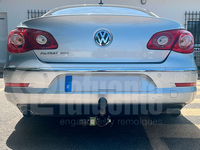 Horizontal Abnehmbare&nbsp;Anhängerkupplung EE1246 für VOLKSWAGEN Passat CC (Typ 3CC) 2008