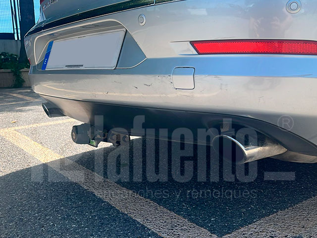 Horizontal Abnehmbare&nbsp;Anhängerkupplung EE1246 für VOLKSWAGEN Passat CC (Typ 3CC) 2008