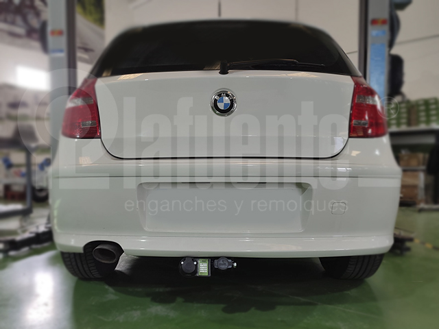 avec rotule démontable sans outils horizontal (RDSOH)&nbsp;Attelage voiture EE1253L pour BMW Série 1 3 Portes (E81) 2006