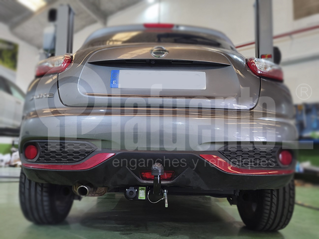 Horizontal Abnehmbare&nbsp;Anhängerkupplung EE1395 für NISSAN Juke 2WD 2016