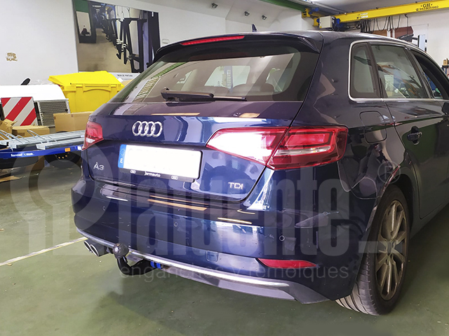 avec rotule démontable sans outils vertical (RDSOV) Attelage voiture EE4529 pour AUDI A3 Sportback 2018