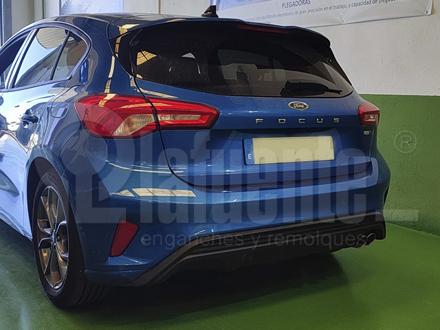 Vertikal Abnehmbare Anhängerkupplung EE4539 für FORD Focus 5 Türen 2024