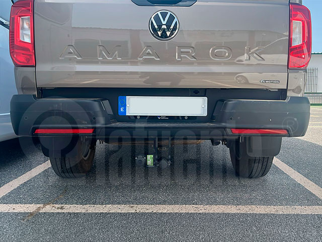 avec rotule démontable sans outils horizontal (RDSOH)&nbsp;Attelage voiture EE1669 pour VOLKSWAGEN Amarok Avec pare-chocs intégrés 2023