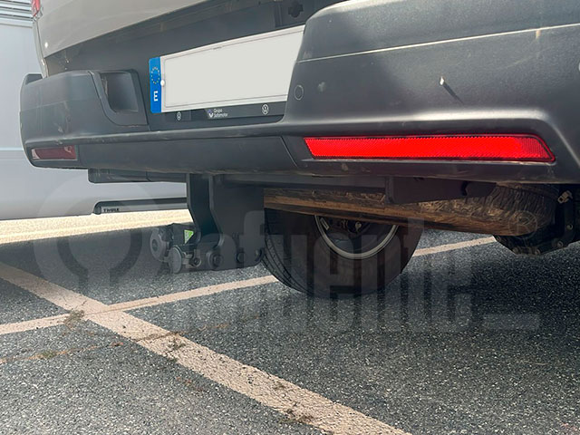 avec rotule démontable sans outils horizontal (RDSOH)&nbsp;Attelage voiture EE1669 pour VOLKSWAGEN Amarok Avec pare-chocs intégrés 2023