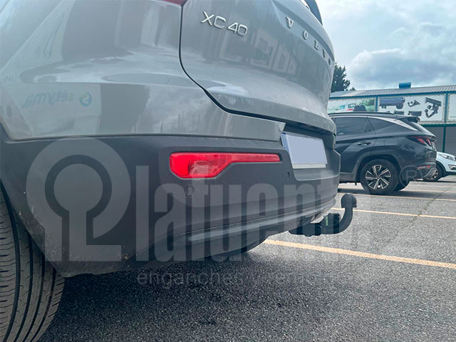 avec rotule fixe col de cygne&nbsp;Attelage voiture EE0708 pour VOLVO XC40 X 2021